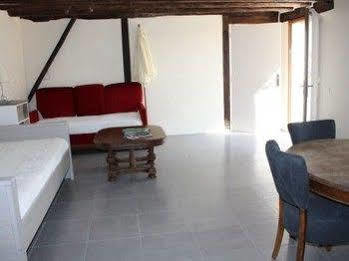 Gite Chevannes Fours  Luaran gambar